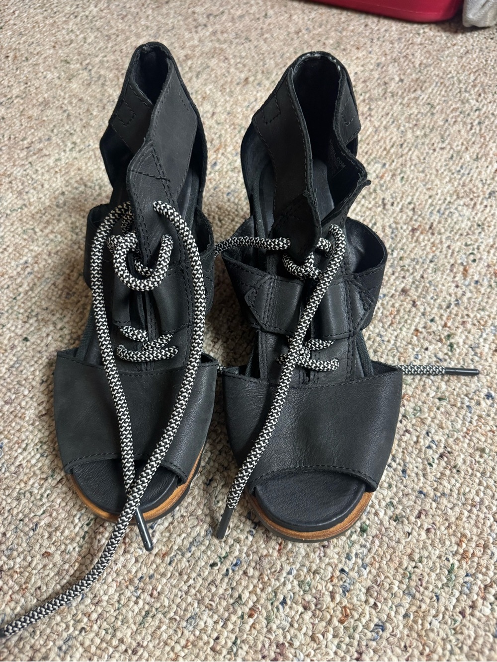 Sorel Black Open-Toe Lace-Up Sandals with Contrast Laces
